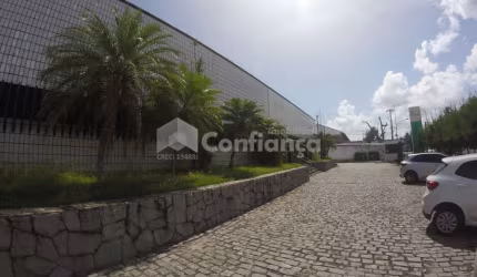 Prédio e Galpão Industrial à Venda na Barra do Ceará em Fortaleza/CE