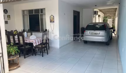 Casa á Venda no Parque Potira- Caucaia/CE