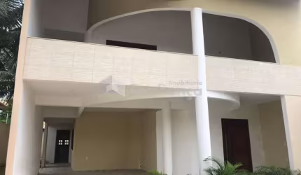 Casa Alto Padrão à Venda no Bairro Edson Queiroz em Fortaleza/CE