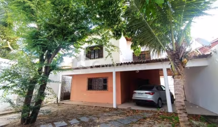 Casa Duplex à Venda no bairro Canindezinho em Fortaleza/CE