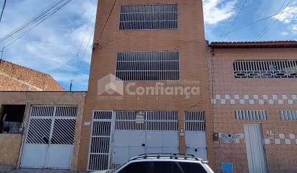 Prédio Residencial à Venda no bairro Jardim Guanabara em Fortakeza/CE
