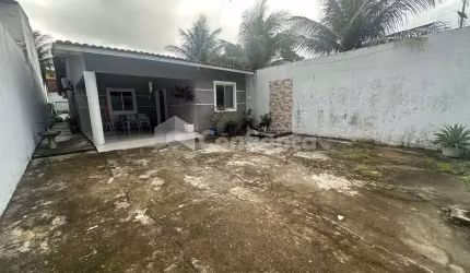 Casa á Venda no Tabapua- Caucaia/CE