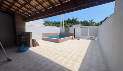 IMOVEL EM ITANHAE/SP COM PISCINA