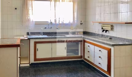 95161 HIGIENÓPOLIS- Lindo Apartamento com 3 Dormitórios!