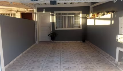 Sobrado com 3 quartos para vender na Vila Talarico