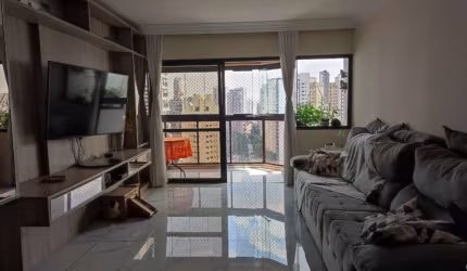 Apartamento para vender no Condomínio Edifício Tabapua