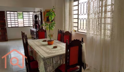 Casa com 3 dormitórios, 300 m² - venda por R$ 950.000,00 ou aluguel por R$ 7.650,00 - Jabaquara - São Paulo/SP