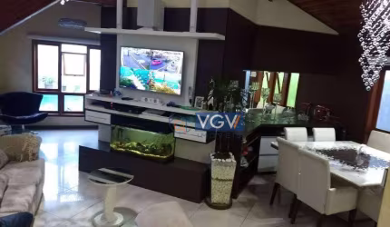 Sobrado com 4 dormitórios à venda, 130 m² por R$ 2.500.000,00 - Cidade Vargas - São Paulo/SP