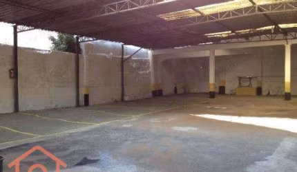Predio comercial com 2 apartamento e um estacionamento de 538 m2 a venda na Aclimação ! aceita permuta de 50%.