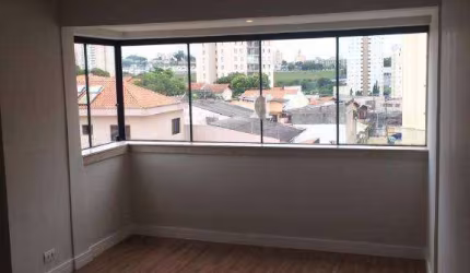apartamento com 114 metros quadrados bem distribuídos.