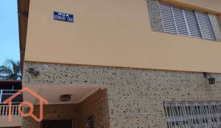 Sobrado com 3 dormitórios à venda, 248 m² por R$ 620.000,00 - Centro - Diadema/SP