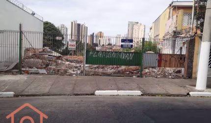 Terreno em ótima localização na região da Saude.
