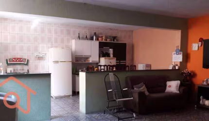 Casa com 2 dormitórios à venda, 172 m² por R$ 639.000,00 - Vila Nogueira - Diadema/SP