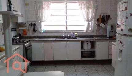 Casa com 4 dormitórios à venda, 300 m² por R$ 1.950.000,00 - Bosque da Saúde - São Paulo/SP