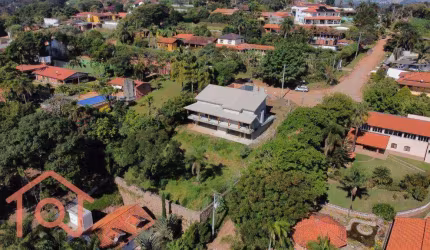 Sobrado com 3 dormitórios à venda, 384 m² por R$ 551.000,00 - Jardim Bela Vista - Jacareí/SP