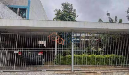 Casa com 3 dormitórios à venda, 211 m² por R$ 2.200.000,00 - Cidade Vargas - São Paulo/SP