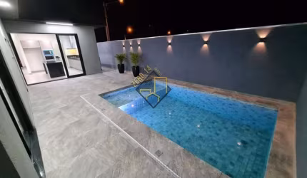 Oportunidade de casa nova na Villa de Leon / Casa de esquina / entrega começo de agosto / aceita terreno em condomínio fechado