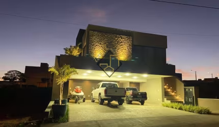 Excelente Residencia Villa de León 1
