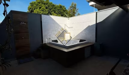 Casa em Condomínio no bairro TAVANO