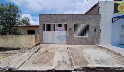 Casa 2em 1  em Cidade Nova com 3 Quartos sendo 1 suíte. Essa casa não financia.