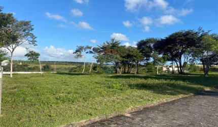 Vende-se: Lote em Condomínio fechado com 1000 m²
