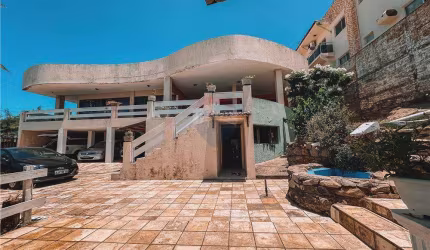 PIRAMBÚZIOS FLAT - a Venda