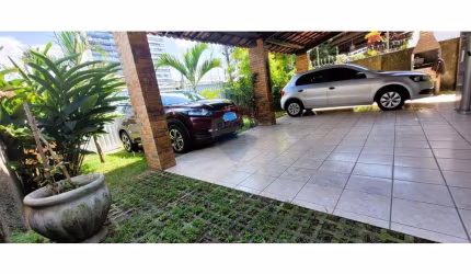 CASA 3 QUARTOS EM PONTA NEGRA COM 150M2