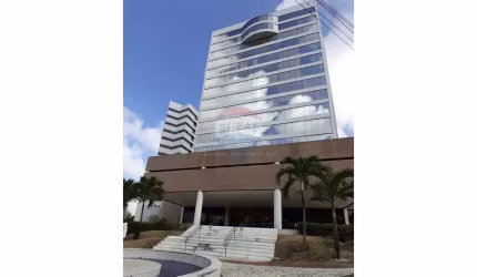 Sala Comercial à Venda ou para Locação em Lagoa Nova, Natal próximo ao Fórum
