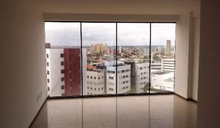Sala Comercial à Venda ou para Locação em Lagoa Nova, Natal próximo ao Fórum
