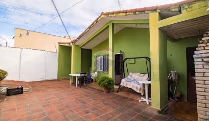 Casa de esquina em Nova Parnamirim