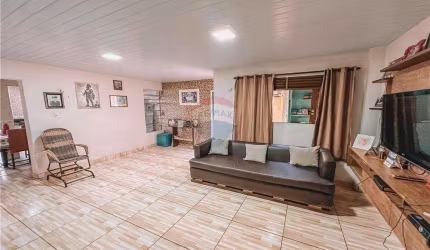 CASA EM LOCALIZAÇÃO ESTATÉGICA PARA COMÉRCIO EM LAGOA NOVA!