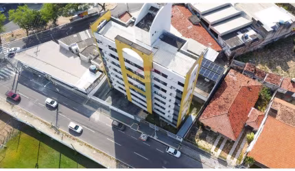 Apartamento com 3/4 (1 suíte) para a sombra e 2 Vagas Cobertas no Tirol