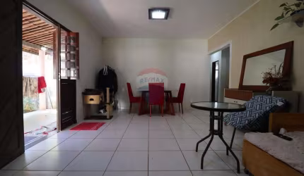 OPORTUNIDADE CASA EM PONTA NEGRA