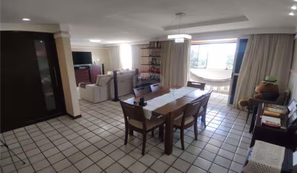 Apartamento 3/4 no Tirol – Espaço, Conforto e 2 Vagas no Cond. Maria Clara!