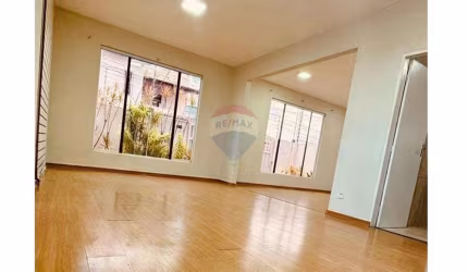 Casa para Uso Comercial - Rua Aníbal Brandão, 51, Nova Parnamirim