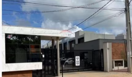 Locação de Casa Duplex no Condomínio Porto Boulevard III