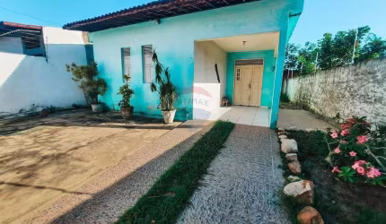 Oportunidade Única! Casa Duplex Ampla à Venda com preço de oportunidade.