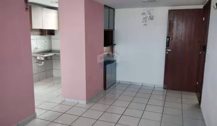 Alugo Apartamento com  2/4 em Ponta Negra (Oportunidade)