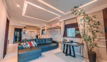 Casa térrea em Neópolis - Lado sombra e reformada.