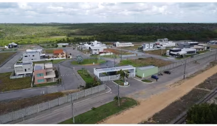 Terreno à venda no Condomínio Natural Ville