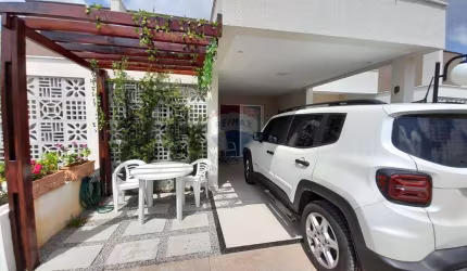 VENDO Casa Reformada com 2/4 em Condominio - Parque das Arvores (Aceita Financiamento)