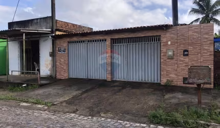 Casa com 4 Quartos e Ponto Comercial à VENDA – Santa Tereza, Parnamirim/RN