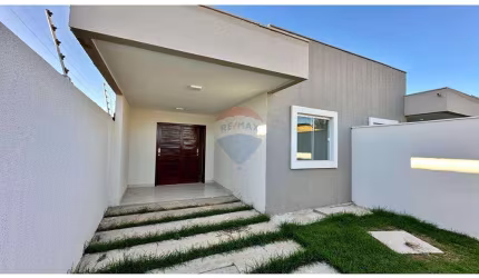 Casa Nova e Moderna em Parnamirim à Venda!