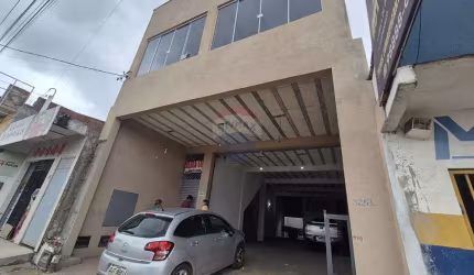 Prédio Comercial na Av. Moema Tinoco
