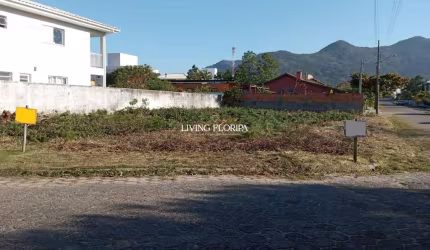 Terreno à venda na Rua das Opalas, Pântano do Sul, Florianópolis por R$ 900.000