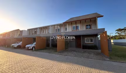 Casa em condomínio fechado com 3 quartos à venda na Rua Sagrado Coração de Jesus, 888, Morro das Pedras, Florianópolis por R$ 1.590.000