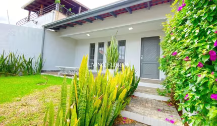 Casa com 3 quartos à venda na Cônego Thomaz Fontes, 109, Santa Mônica, Florianópolis por R$ 1.950.000