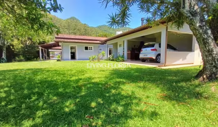 Terreno à venda na Rua Lauro Mendes, 45, Açores, Florianópolis por R$ 1.800.000