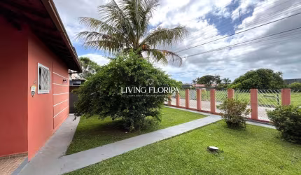 Casa com 3 quartos à venda na Rua Vento Sul, 598, Campeche, Florianópolis por R$ 1.250.000