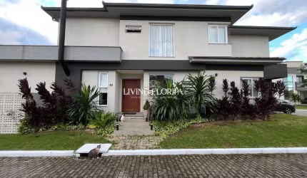 Casa em condomínio fechado com 4 quartos à venda na Rua Camarinhas, 331, Campeche, Florianópolis por R$ 3.290.000